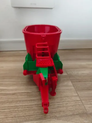 BRUDER 02127 RIMORCHIO MISCELATORE FORAGGI