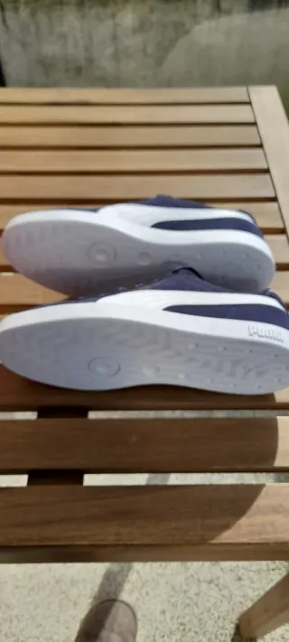 Sapatilhas Puma Azuis e Brancas Tamanho 41