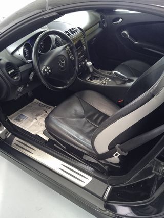 Mercedes-Benz SLK 350
