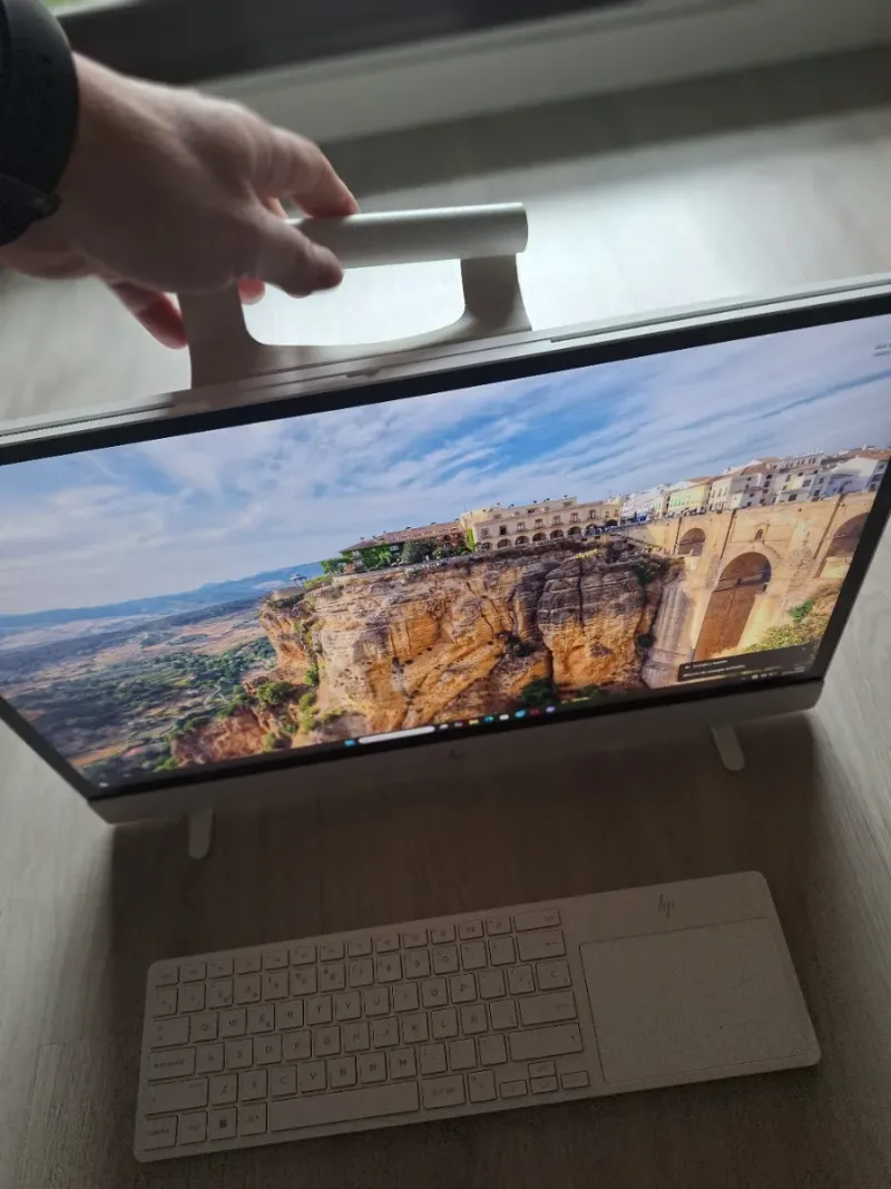 HP Envy 24 Táctil Portátil