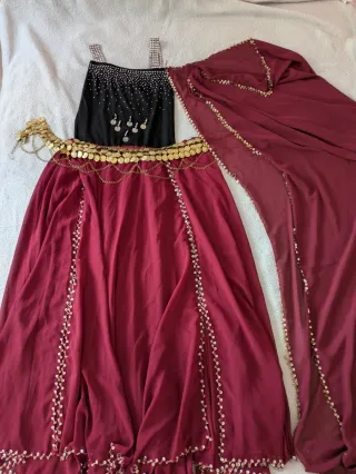 Conjunto Danza Oriental Negro y Rojo.