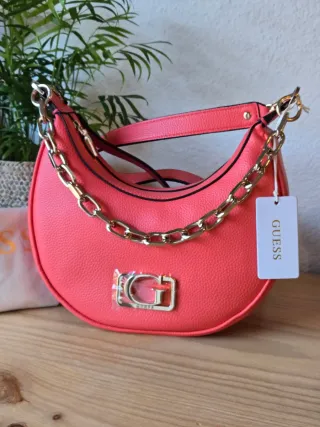 Bolso Guess Anadela 3 Coral (Nuevo con Etiquetas)