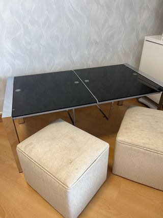 Mesa centro de cristal negro con 2 taburetes