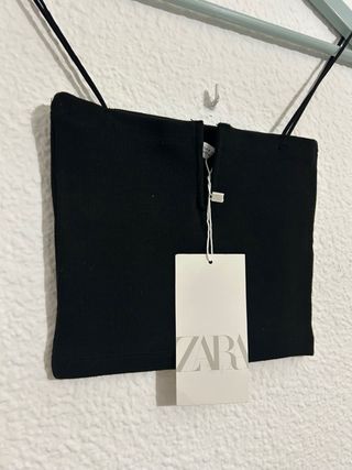 Crop top de tirantes canalé de Zara Talla S