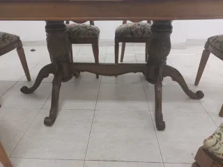 Conjunto mesa de comedor y 6 sillas