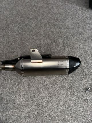 Escape Akrapovic XADV 750