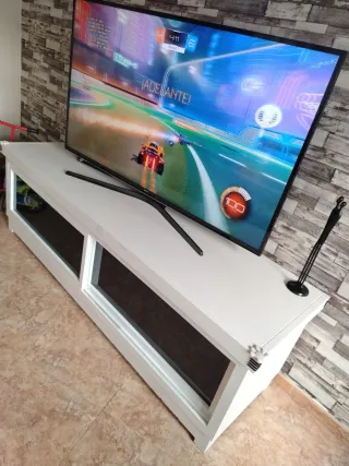 Set de muebles de Nogal macizo lacado en blanco