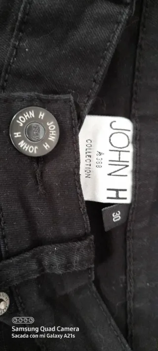 Pantalón vaquero JOHN H negro talla 30