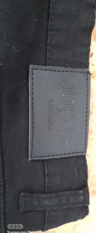 Pantalón vaquero JOHN H negro talla 30