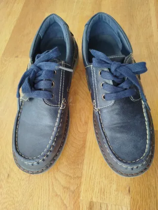 Zapatos niño talla 39