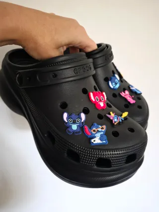 Crocs talla 39-40 ( vienen pequeños,como 38-39)