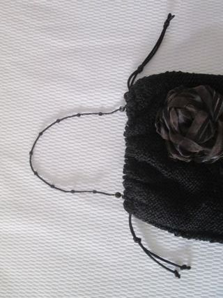 BOLSO MANO PUNTO Y LENTEJUELA ITALY