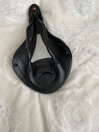Sillín de bicicleta Fizik aliante R5