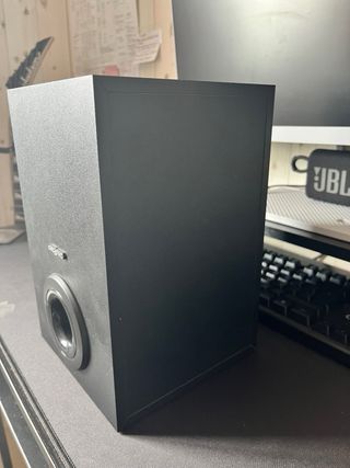 Altavoces Creative 2.1 con Subwoofer P3