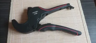 Cortatubos fontanería DUDISI 42mm