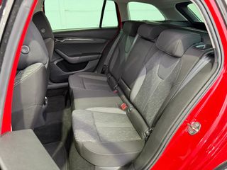 SKODA OCTAVIA COMBI 2.0TDi 150CV DSG STYLE 5PT