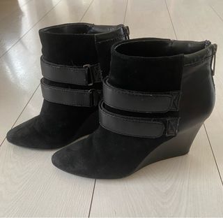 Botines cuña Pull&Bear negros