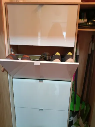 Zapatero/Escobero Madera y Blanco