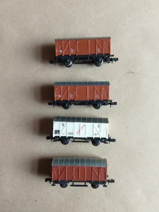 Lote 4 vagones ARNOLD