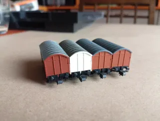 Lote 4 vagones ARNOLD