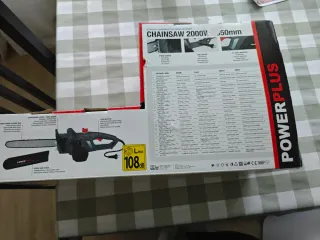 Motosierra Eléctrica Powerplus 2000W