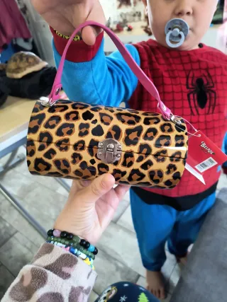 Bolso de mano estampado leopardo
