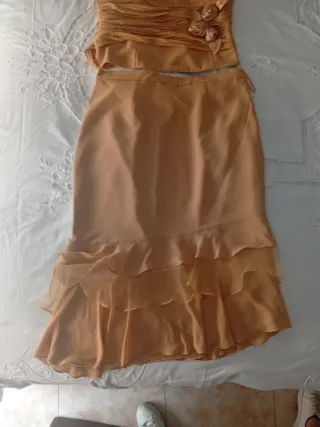 Conjunto falda y top dorado