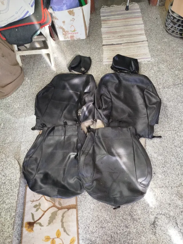 Fundas de piel a medida asientos delan Peugeot 306