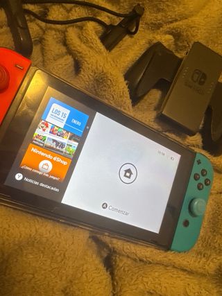 Nintendo Switch + FIFA 23 y GTA Trilogy