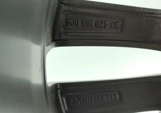 Llanta 5g0601025ae volkswagen golf advance 2401975