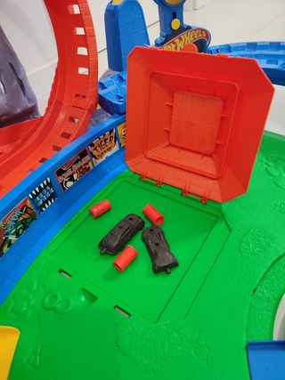 Pista Hot Wheels Monster Trucks T-Rex