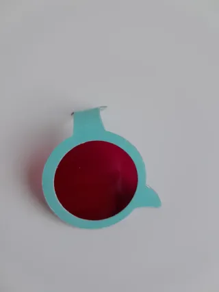 LOL Beatnik Babe con su bola