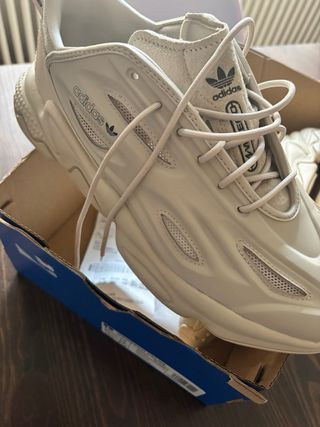 Zapatillas Adidas Ozweego Beige Talla 44-45