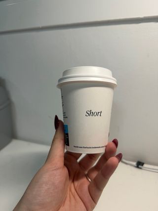 Vaso de cartón Starbucks