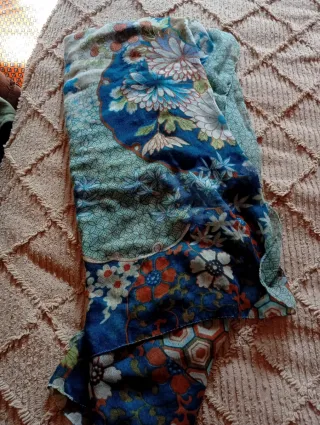 Pañuelo estampado flores