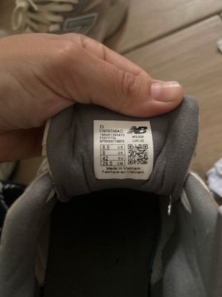 New Balance Beige/Gris