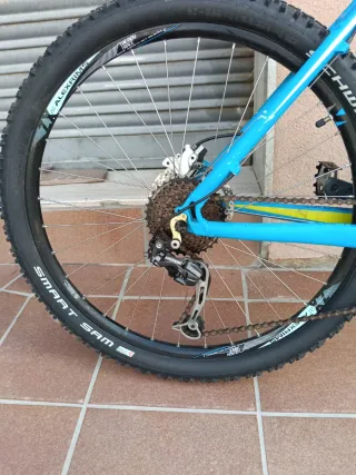 Bicicleta Cube Analog 26