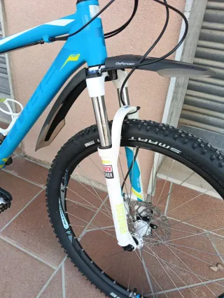 Bicicleta Cube Analog 26