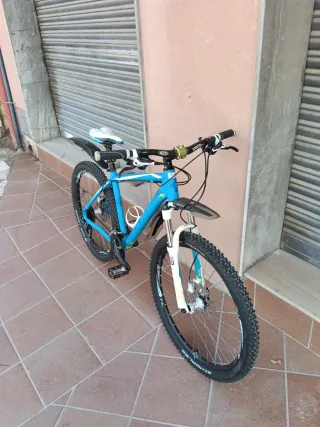 Bicicleta Cube Analog 26