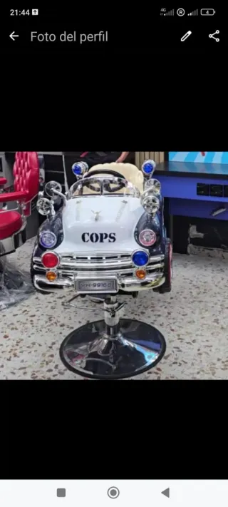 Coche de policía para niños