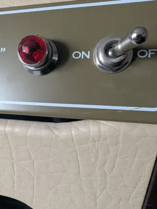 Amplificador Fender Champion 600 Modificado