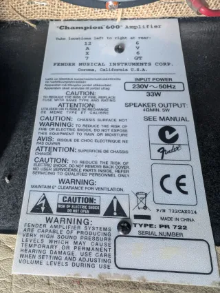 Amplificador Fender Champion 600 Modificado