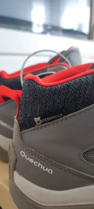 Botas de montaña impermeables Quechua