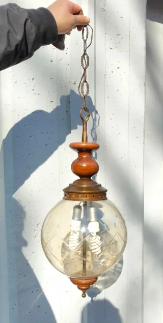 Lampadario vintage vetro metallo legno