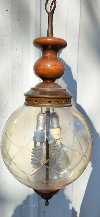 Lampadario vintage vetro metallo legno