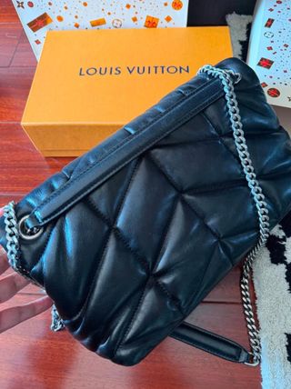 Bolso Lou Lou negro de YSL