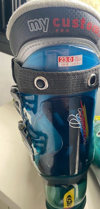 Botas d esquí Salomon T.23 regalo bolsa Transporte