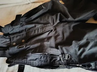 Pantalón negro de esquí con tirantes Descente