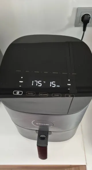 Cosori Freidora de Aire 4.7L Duradera
