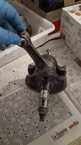 Cigüeñal con biela suzuki ltz